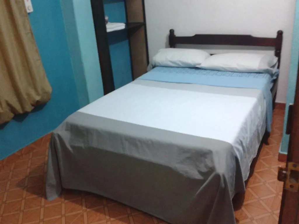 Guest house Hospederia Casa Familiar Hotel Santa Marta