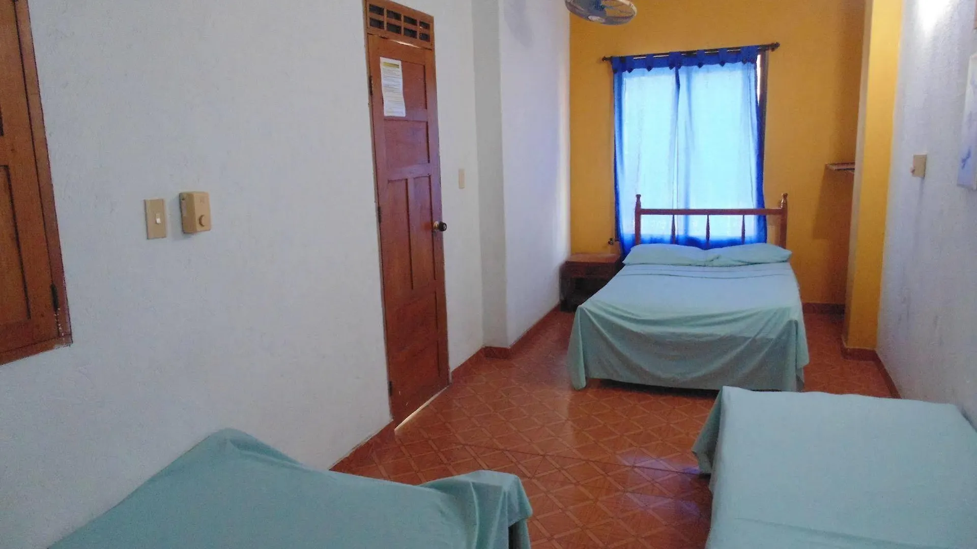 Hospederia Casa Familiar Hotel Santa Marta  Santa Marta (Magdalena)