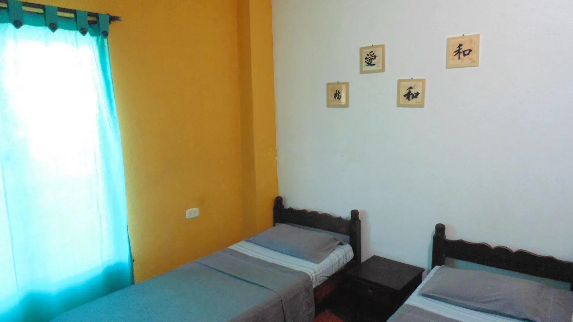 Hospederia Casa Familiar Hotel Santa Marta  Guest house